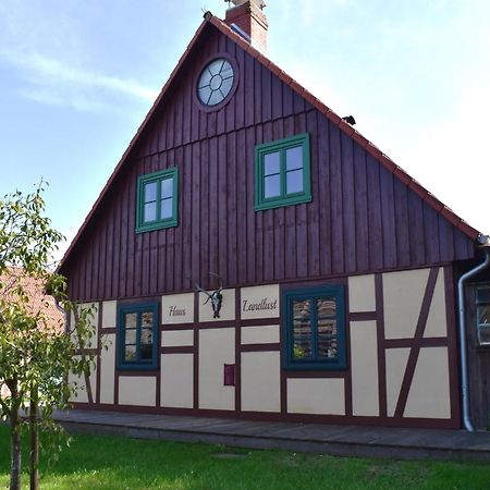 Charming, Restored Holiday Home In Wendorf Eksteriør billede
